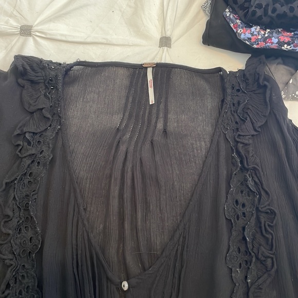 Free People smock style/ baby doll black great with leggings and boots - Picture 4 of 7